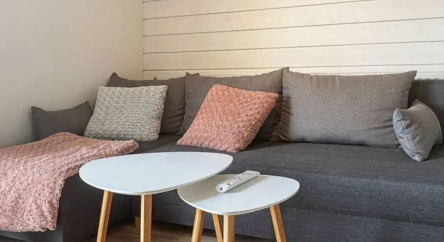 4 Person Holiday Home in Farjestaden, Rezerwuj Dom wakacyjny Domki letniskowe w Småland, Domek