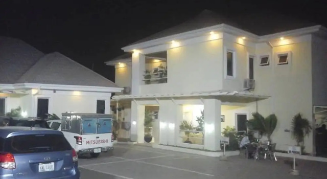 1314 Hotels & Suites Abuja, Prenota Hotel Hotel a Bwari con parcheggio, Parcheggio