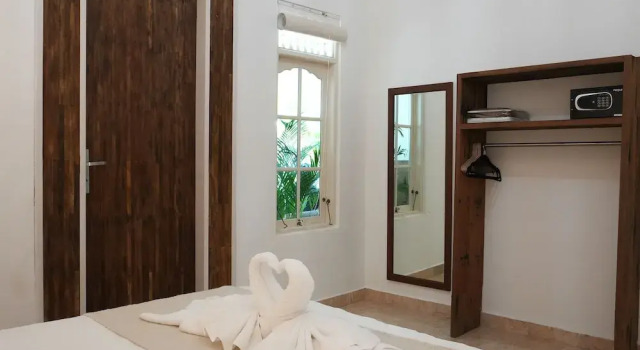 Семейная вилла с балконом Villa The White House Seminyak