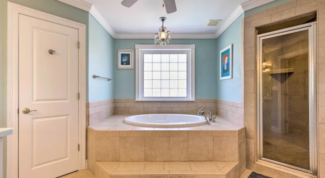 Коттедж с 5 комнатами с балконом Pool & Dock Access: Gulf Shores Family Getaway!