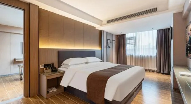 Люкс Jinhai Hotel (Dongguan Chang'an Light Rail Station)