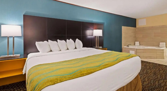 Номер Standard Best Western St. Louis Inn