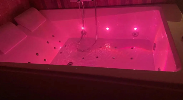Апартаменты The Montreal Suite (Adults Only)