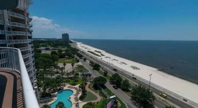 Spacious Beachview End Unit in Legacy Tower 2 -1101 - 3 Bedroom 3 Bath Condo, Забронировать Апартаменты/квартира Галфпорт Миссисипи - побережье