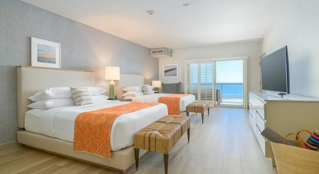 Четырёхместный номер Standard Beach Terrace