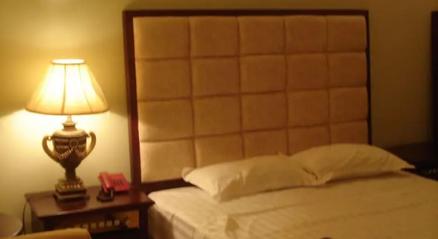 Habitación Superior con balcón Spintex Inn