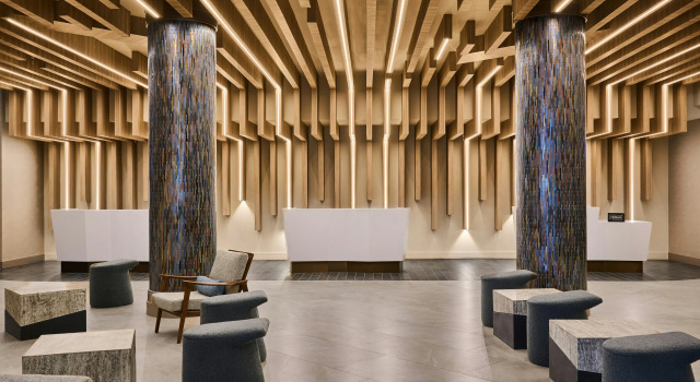 Hilton Anchorage, Забронировать Отель Анкоридж штат Аляска, рядом с Торговый комплекс Anchorage 5th Avenue