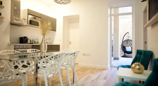 Jazmin 6 ( whole apartment ), Забронировать Апартаменты/квартира Аликанте Памплона, рядом с Central Market of Alicante