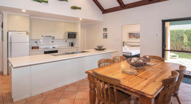 Шестиместный коттедж Dunsborough Beach Cottages