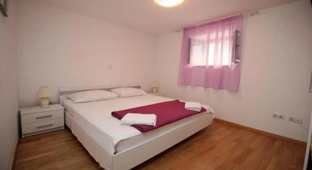 Apartment Dujas, Prenota Appartamento Splitska 