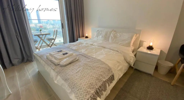 Serviced Studio in Bloom Heights by Mira Holiday Homes