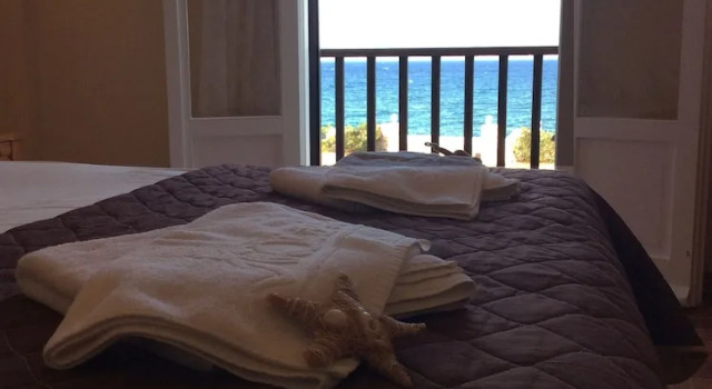 Четырёхместный номер Deluxe с видом на море Arokaria Seaside