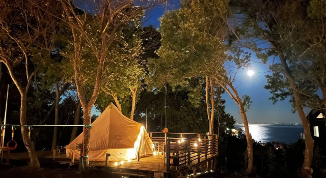 Семейный тент Couscous Glamping Manazuru - Ocean View BBQ Stay near Hakone