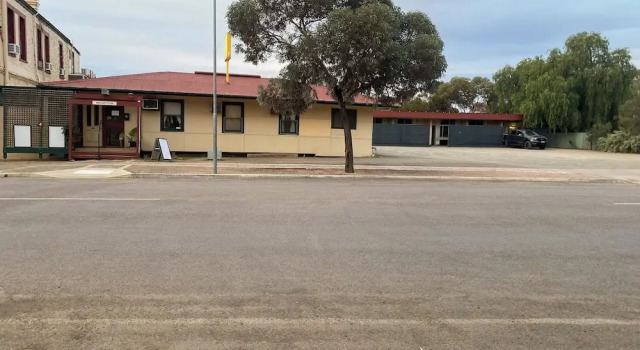 Hawker Hotel Motel, Book Motel Hawker South Australia