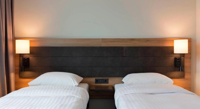 Двухместный номер Standard Moxy Stuttgart Airport/Messe