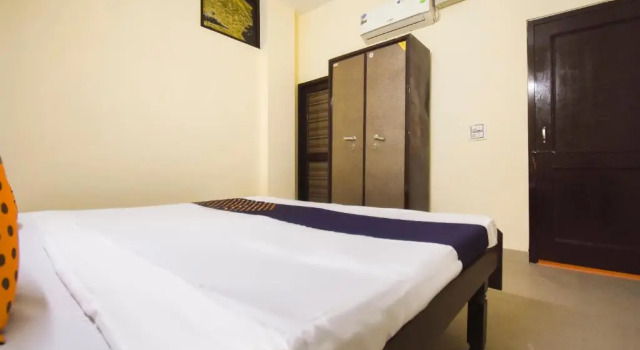 Номер Executive SPOT ON 63663 Hotel Vintage ( Balaji Tower)