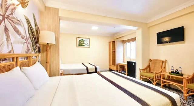 Четырёхместный семейный номер Standard Spring House Saigon central park