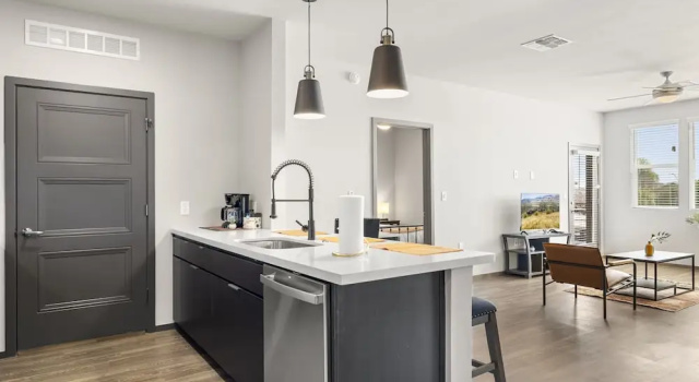 Двухместные апартаменты CozySuites at Westgate