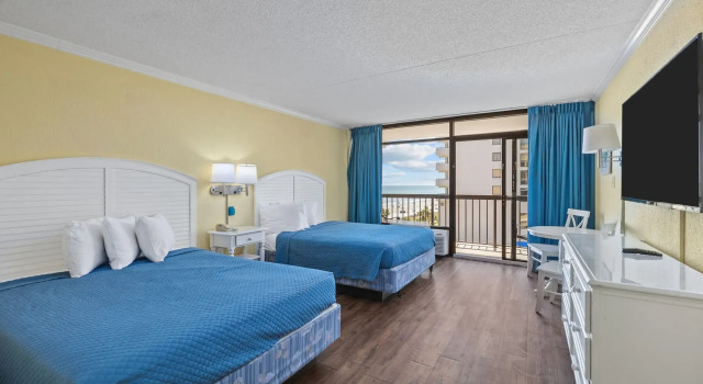 North Shore Oceanfront Resort Hotel with Waterpark
