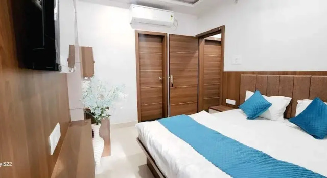 Hotel Shanti Residency Varanasi