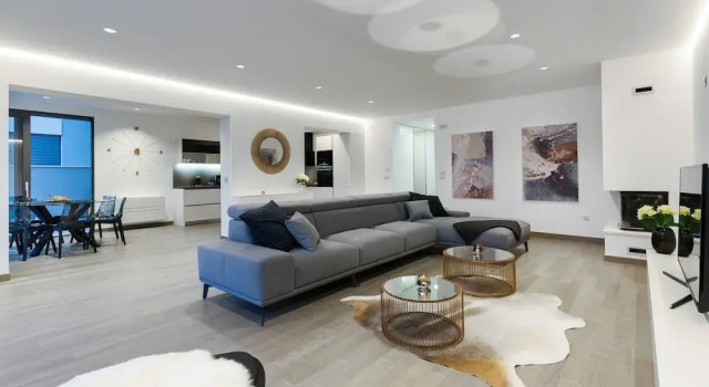 Апартаменты Luxury Shell Luxury Residences with Pool and Whirlpool