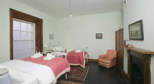 Коттедж с 3 комнатами Blackhead Lighkeepers Houses, Antrim