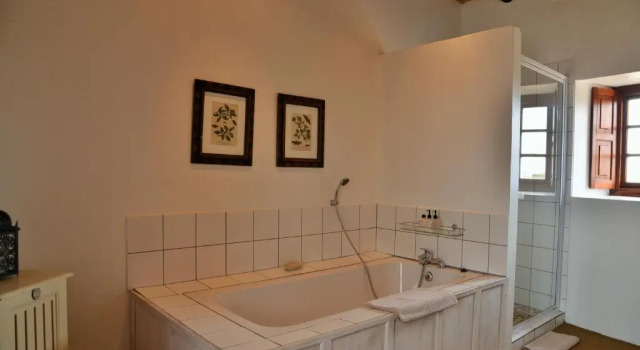 Люкс De Hoop Suites