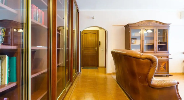 Апартаменты Holiday Europa Green Area, Забронировать Апартаменты/квартира Отели Москвы с парковкой, рядом с Парк Победы (Арбатско-Покровская), Парковка