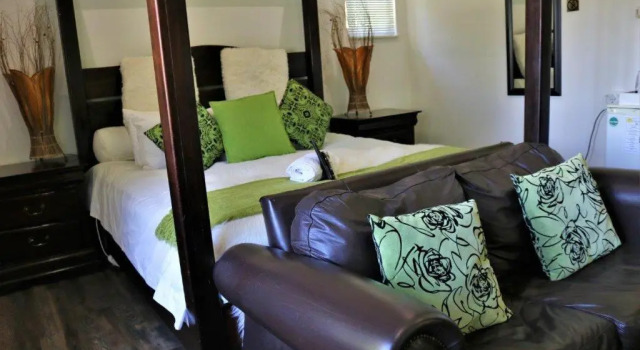 Люкс Presidential Moonriver Guesthouse