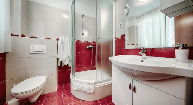 Апартаменты Apartments and Rooms Dis
