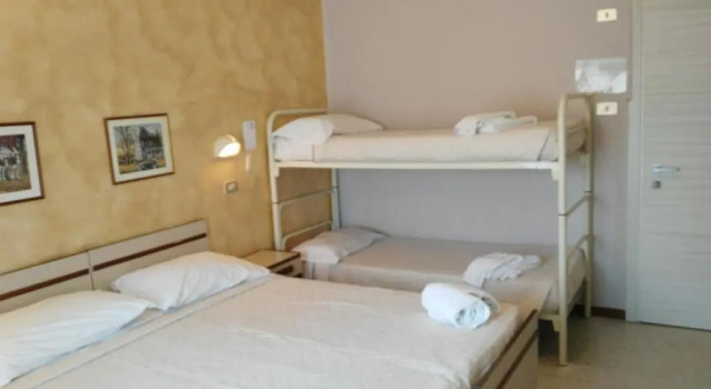 Четырёхместный номер Standard Hotel Marittimo
