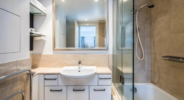 Номер Standard Avani Metropolis Auckland Residences
