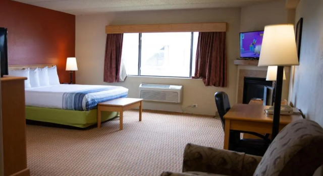 Номер Standard AmericInn by Wyndham Pampa Event Center