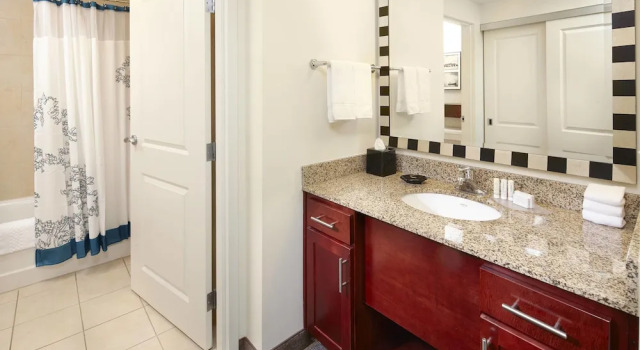 Люкс Residence Inn Columbus Downtown