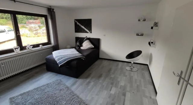 Ferienhaus Mone, Забронировать Апартаменты/квартира Отели Майен с парковкой, Парковка