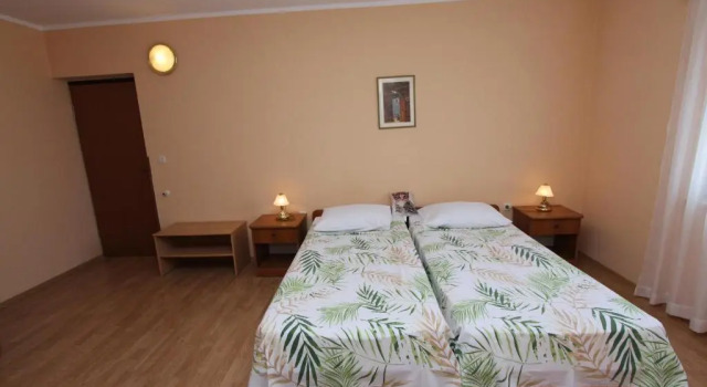 Апартаменты Rooms and Apartments Dino