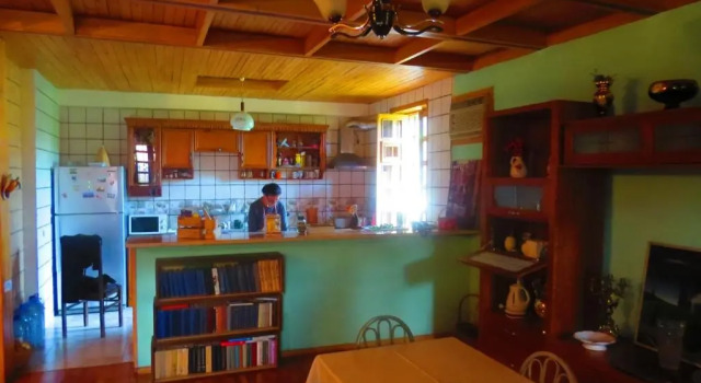 Люкс Kutaisi Center Guesthouse