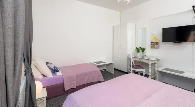 Rooms Mira by Anastasia, Varaa Hotelli Hotellit Maksimir aamiaisella, Aamiainen