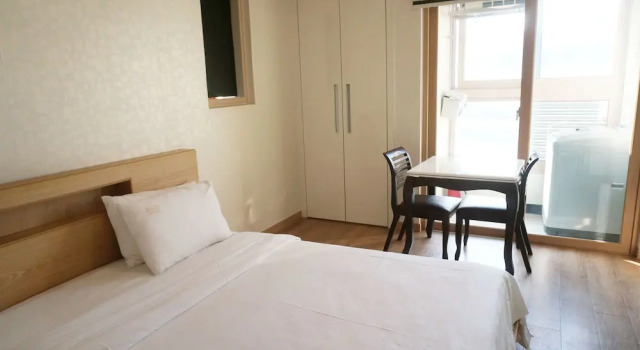Двухместный номер Standard с балконом EAN Residence Hotel