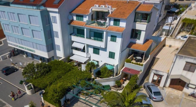 Apartments Gianni, Забронировать Апартаменты/квартира Апартаменты Макарска, рядом с Общественный Пляж Макарска, Апартаменты/квартира