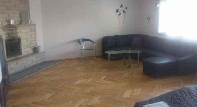 Muuli Beach Hostel, Varaa Hostelli Hotellit Pärnumaa pysäköinnillä, Pysäköinti