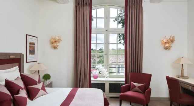 Двухместный номер Deluxe Château Lafaurie-Peyraguey Hôtel & Restaurant LALIQUE