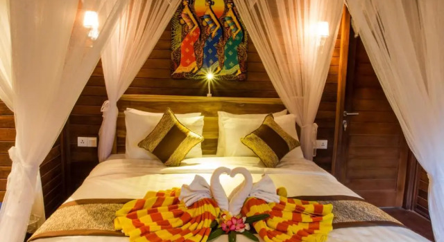 Seaside Huts Lembongan, Забронировать Отель Отели Лембонган с парковкой, рядом с Пляж Нуса Лембонган, Парковка