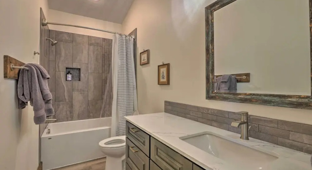 Коттедж Sanderling Sea Cottages, Unit 7 w/ Beach Access!