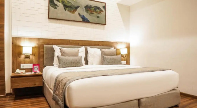 Двухместный клубный номер Standard Hotel Centre Point
