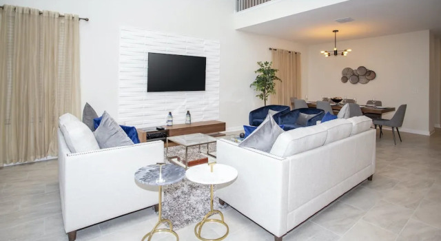 Fabulous 5 Bedrooms Close to Disney at Champions Gate Resort 8988