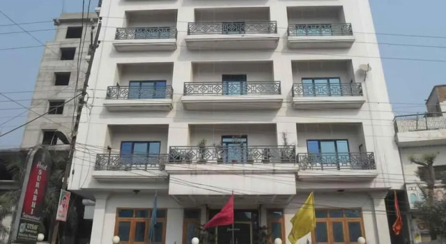 ADB Rooms Hotel Surabhi International,Varanasi
