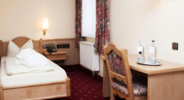 Одноместный номер Economy Ringhotel Nassau-Oranien