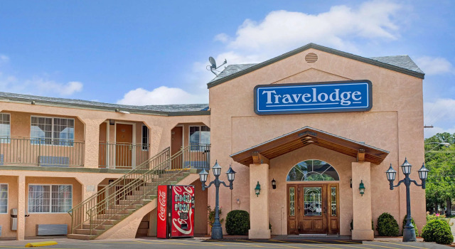 Travelodge by Wyndham Bishop, Book Hotel Bishop Eastern Sierra