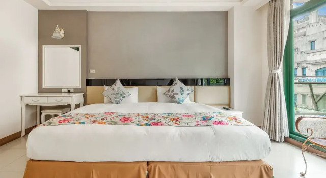 Regal Haven Elevator Hualien, Забронировать Отель «постель и завтрак» Отели Хуалянь 3 звезды, 3*